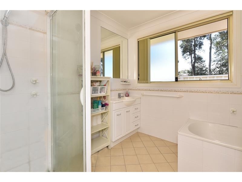 9 Tyrell Grove, Cessnock NSW 2325