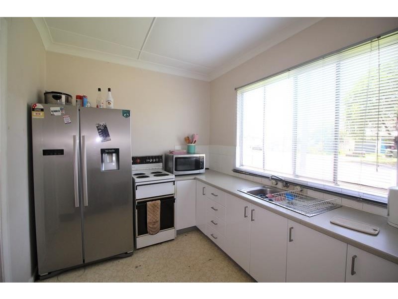 35 Boomerang Street, Cessnock NSW 2325