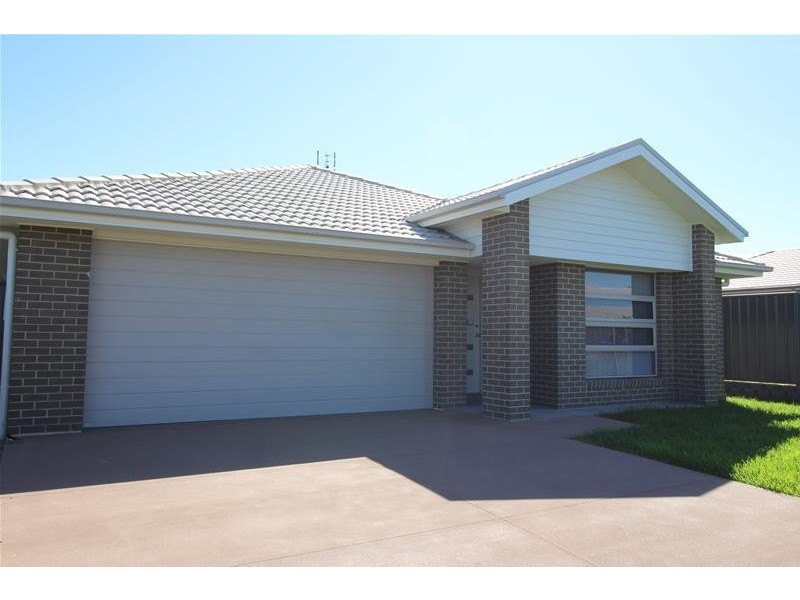 40 Millbrook Road, Cliftleigh NSW 2321