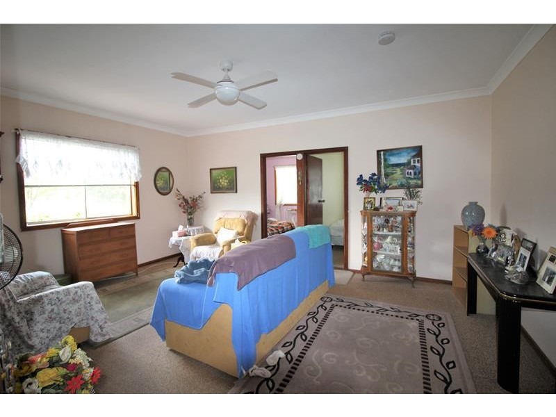 30 Government Road, Weston NSW 2326