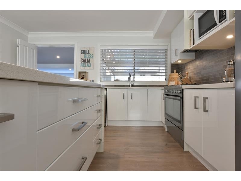 8 Adams Street, Heddon Greta NSW 2321