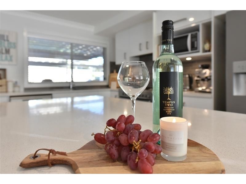 8 Adams Street, Heddon Greta NSW 2321