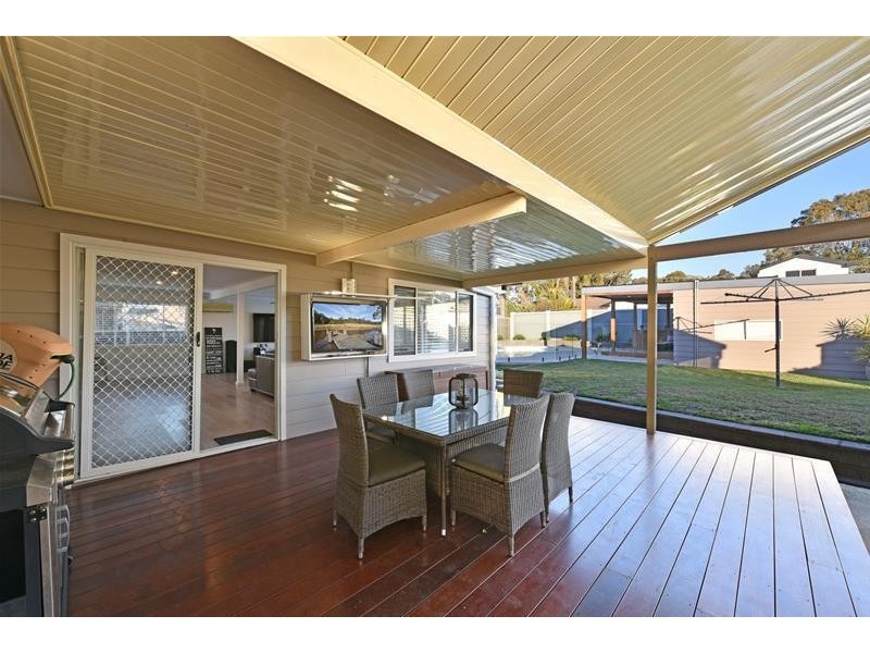 8 Adams Street, Heddon Greta NSW 2321