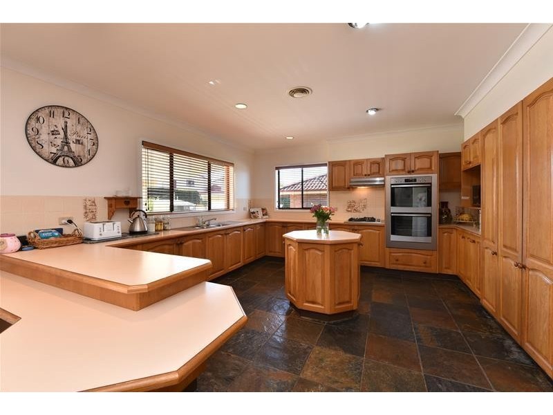 31 Neath Street, Pelaw Main NSW 2327