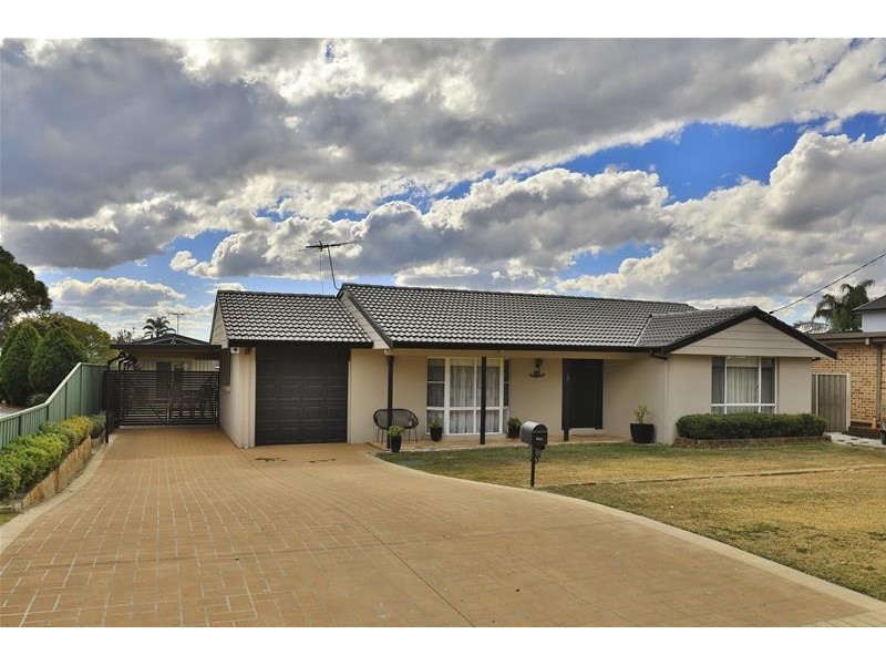 11 Clift Street, Heddon Greta NSW 2321