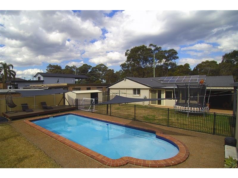 11 Clift Street, Heddon Greta NSW 2321