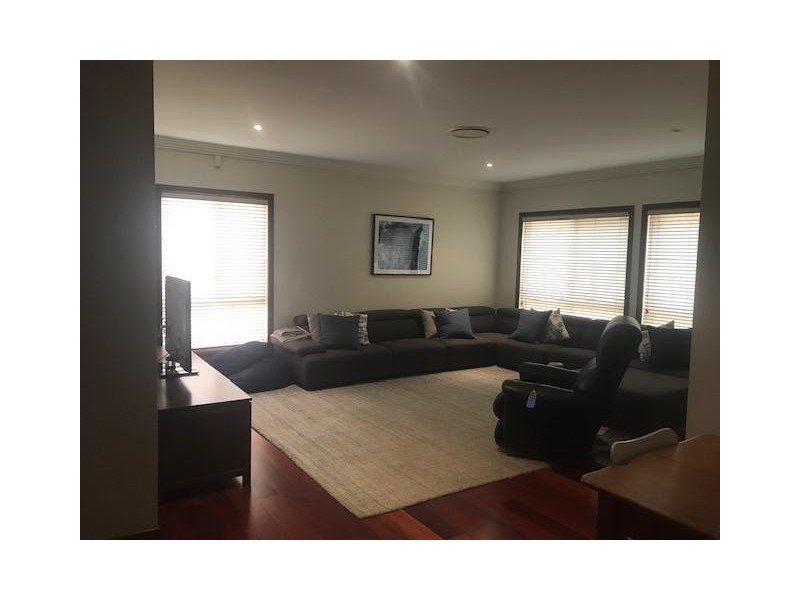 44 Acacia Street, Kurri Kurri NSW 2327