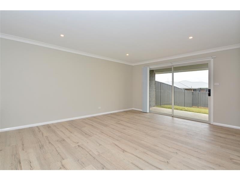 2/39 Ashton Drive, Heddon Greta NSW 2321