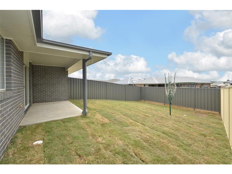 2/39 Ashton Drive, Heddon Greta NSW 2321