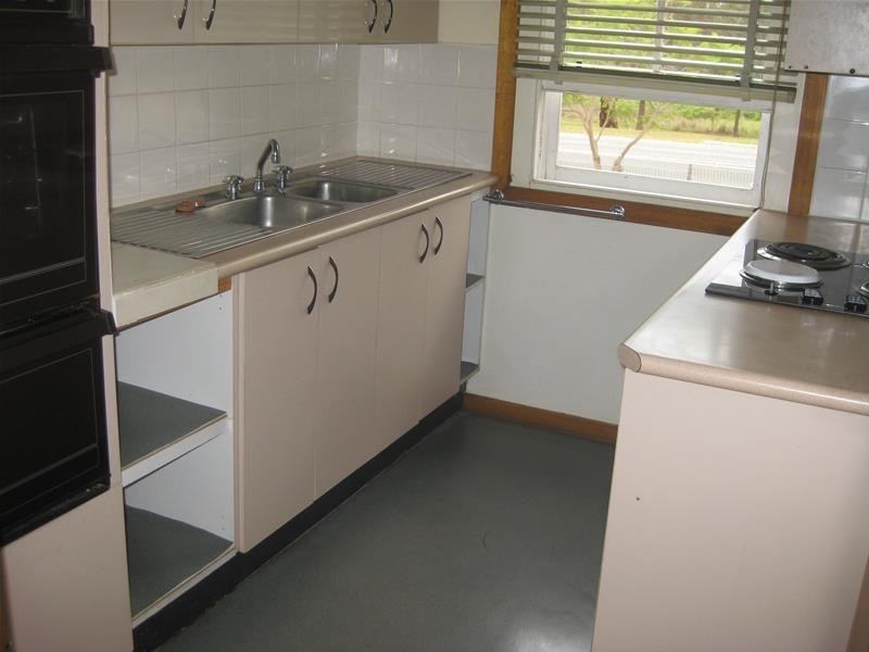 261 Cessnock  Road, Abermain NSW 2326