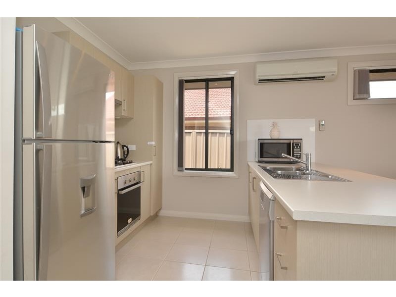 33 Ashton Drive, Heddon Greta NSW 2321