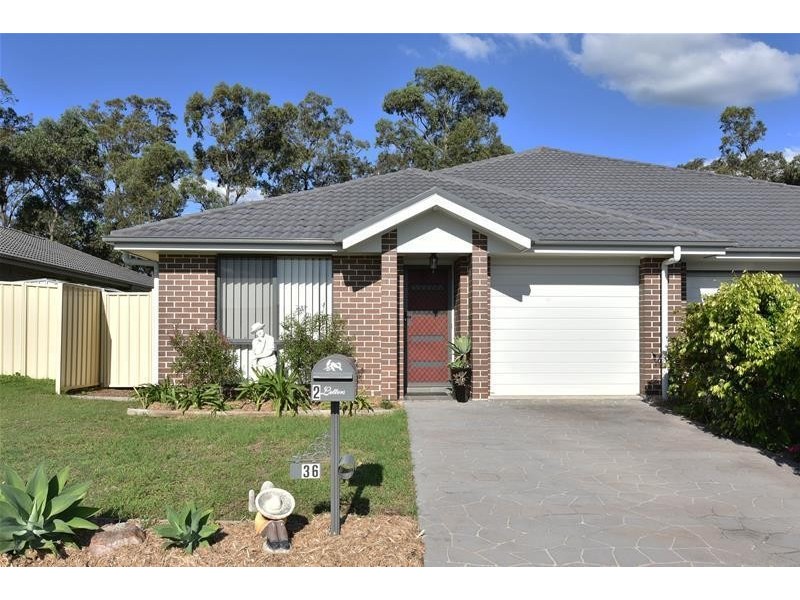 2/36 Ashton Drive, Heddon Greta NSW 2321