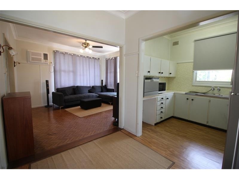 154 New England Highway, Lochinvar NSW 2321