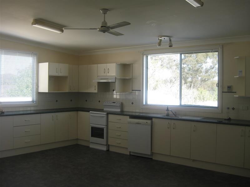 48 Gillies Street, Kurri Kurri NSW 2327