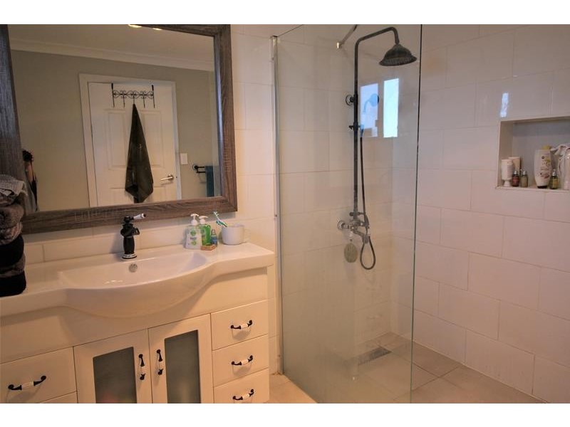 68 Sixth Street, Weston NSW 2326