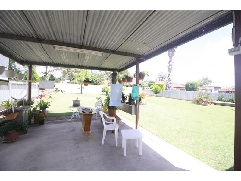 4 Abbot Street, Kurri Kurri NSW 2327