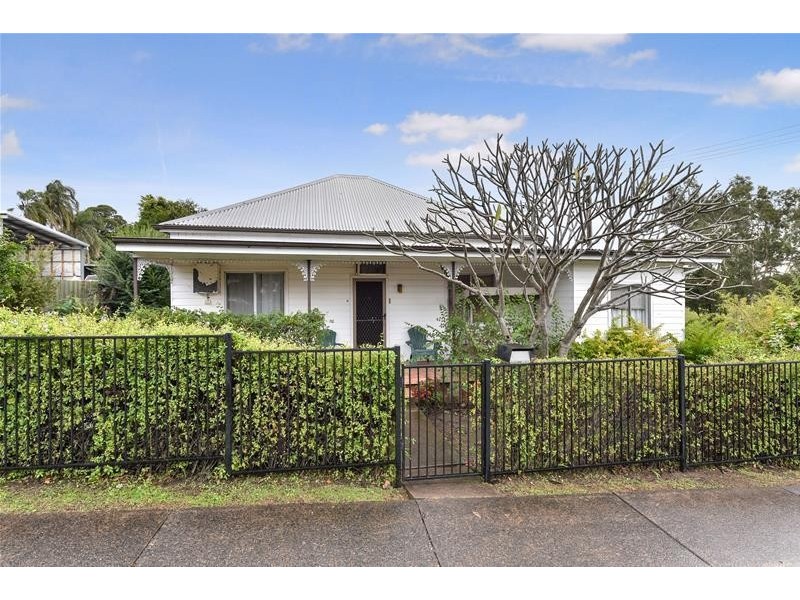 11 Cessnock Road, Gillieston Heights NSW 2321