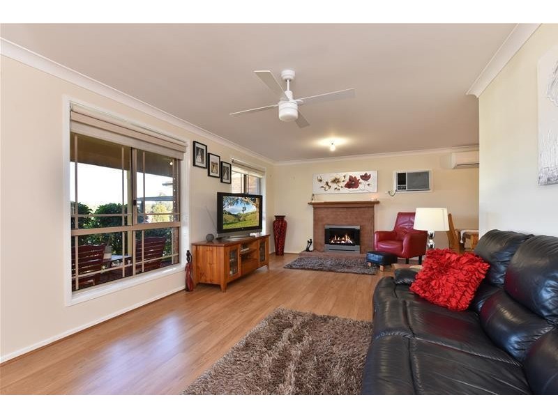 29 Neath Street, Pelaw Main NSW 2327