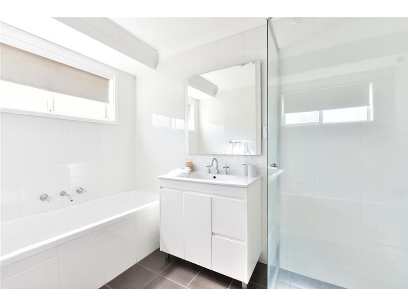 29 Neath Street, Pelaw Main NSW 2327