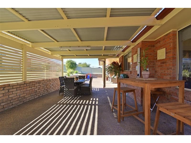 29 Neath Street, Pelaw Main NSW 2327