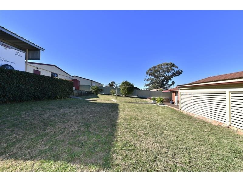 29 Neath Street, Pelaw Main NSW 2327