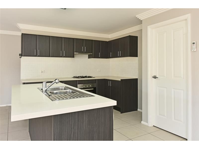 2/8A Lang Street, Kurri Kurri NSW 2327