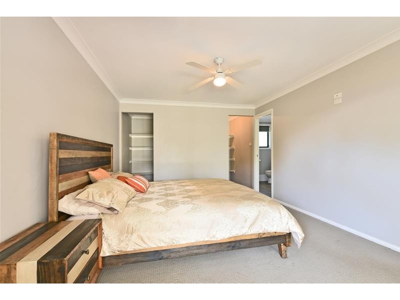 2/8A Lang Street, Kurri Kurri NSW 2327