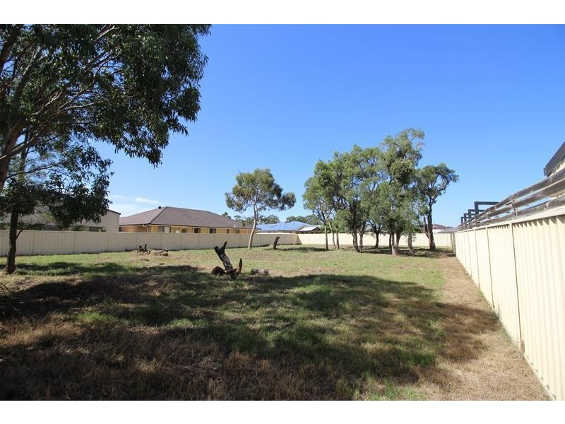 7 Ashton Drive, Heddon Greta NSW 2321
