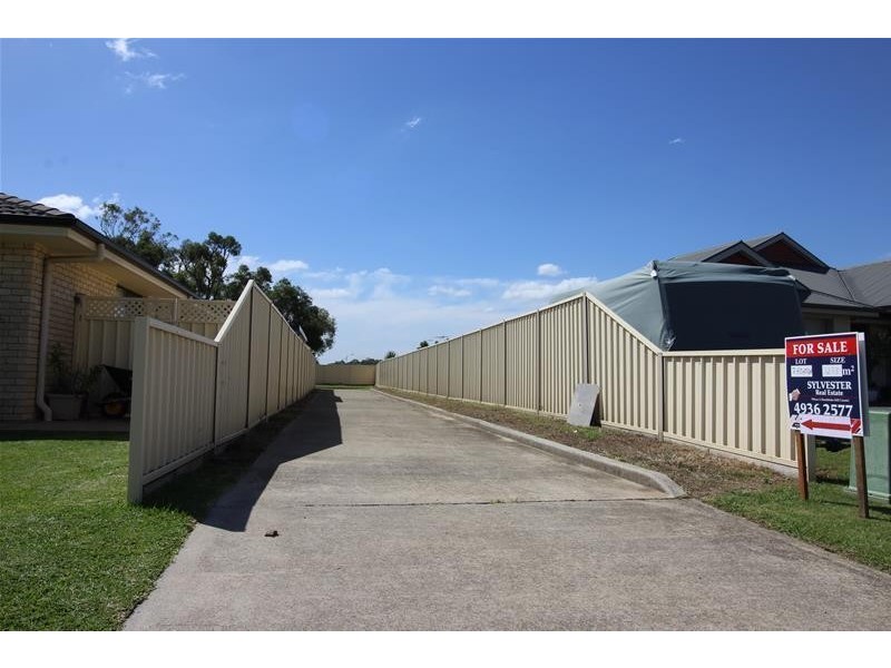 7 Ashton Drive, Heddon Greta NSW 2321