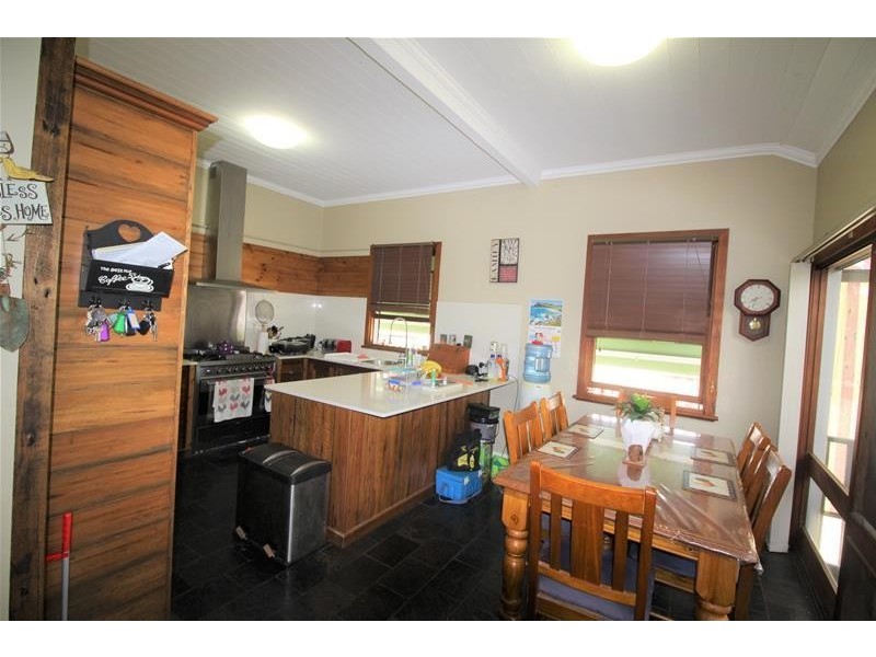 12 Dubbo Street, Abermain NSW 2326