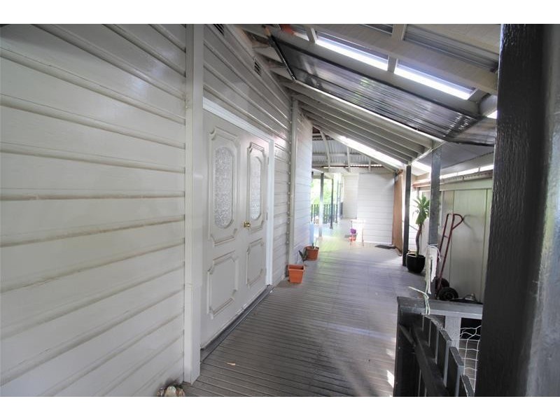 12 Dubbo Street, Abermain NSW 2326