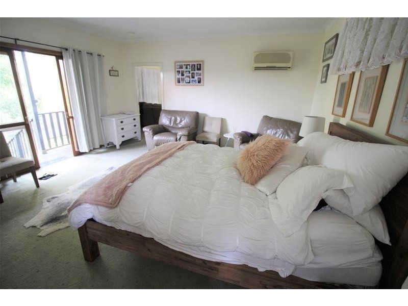 12 Dubbo Street, Abermain NSW 2326