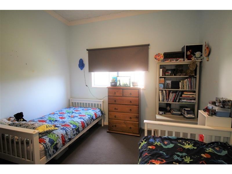 6 Seventh Street, Weston NSW 2326