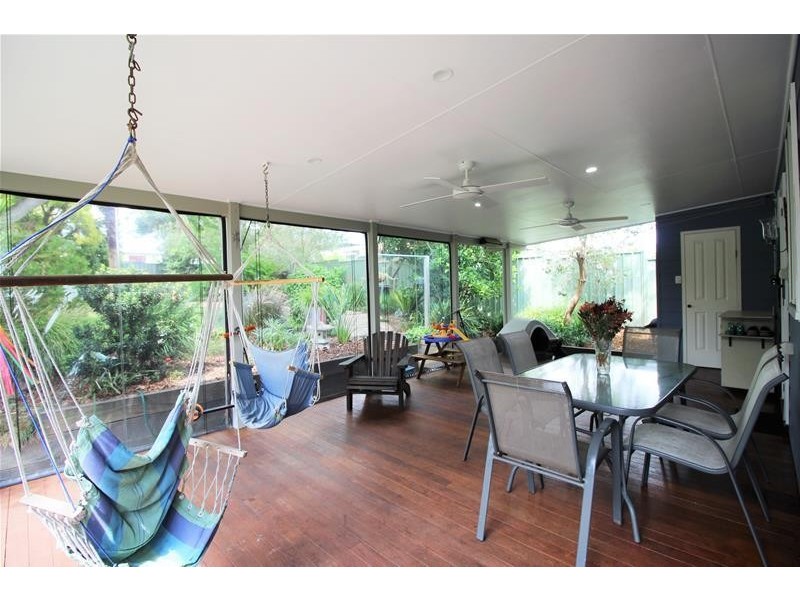 6 Seventh Street, Weston NSW 2326