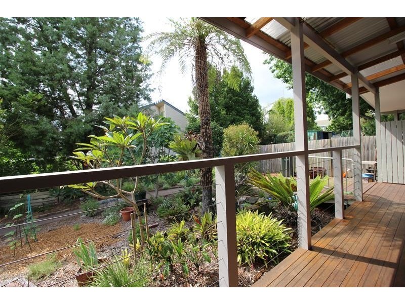 6 Seventh Street, Weston NSW 2326