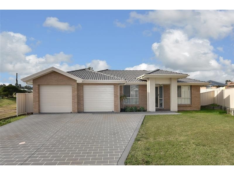 35 Victoria Street, East Branxton NSW 2335