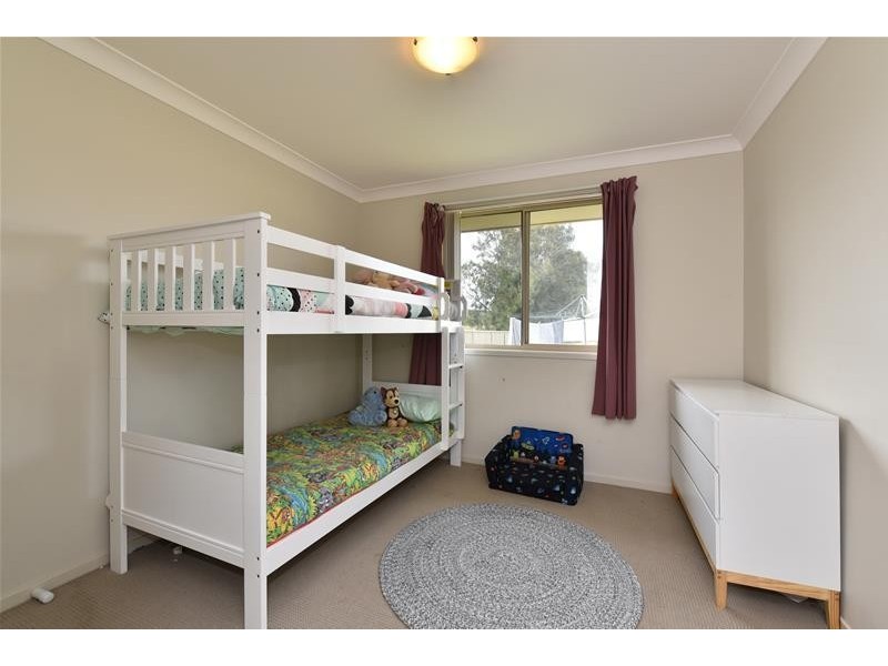 35 Victoria Street, East Branxton NSW 2335