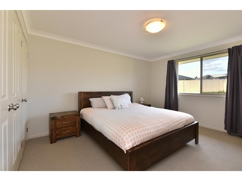 35 Victoria Street, East Branxton NSW 2335