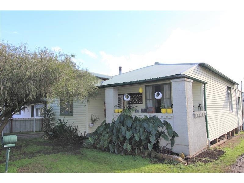 31 Sixth Street, Weston NSW 2326