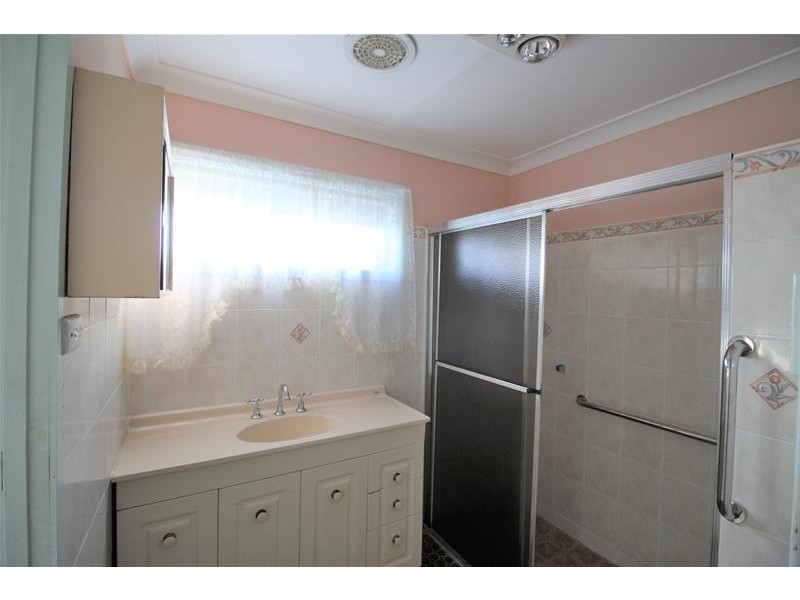 98 Aberdare Street, Kurri Kurri NSW 2327