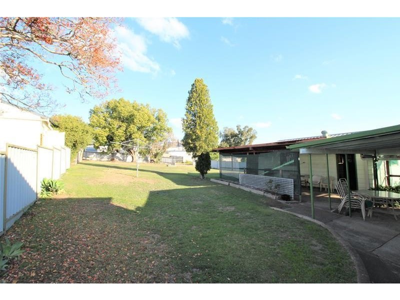98 Aberdare Street, Kurri Kurri NSW 2327