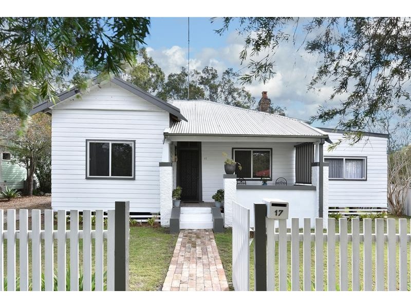 17 Ellalong Street, Pelaw Main NSW 2327