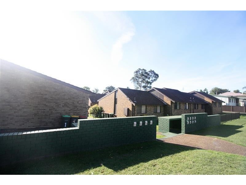 12/10 Saxton Street, Kurri Kurri NSW 2327