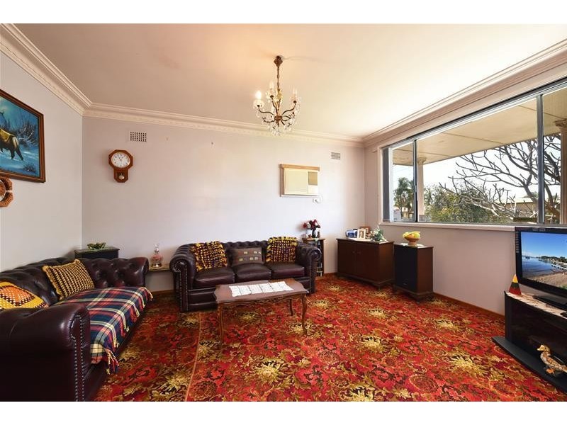 70 Mitchell Avenue, Kurri Kurri NSW 2327