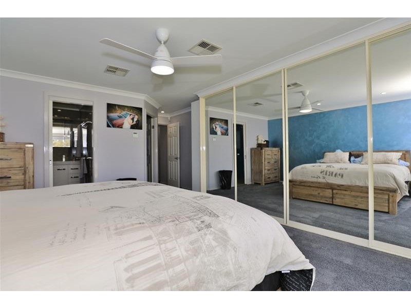 9 Kookaburra Close, Weston NSW 2326