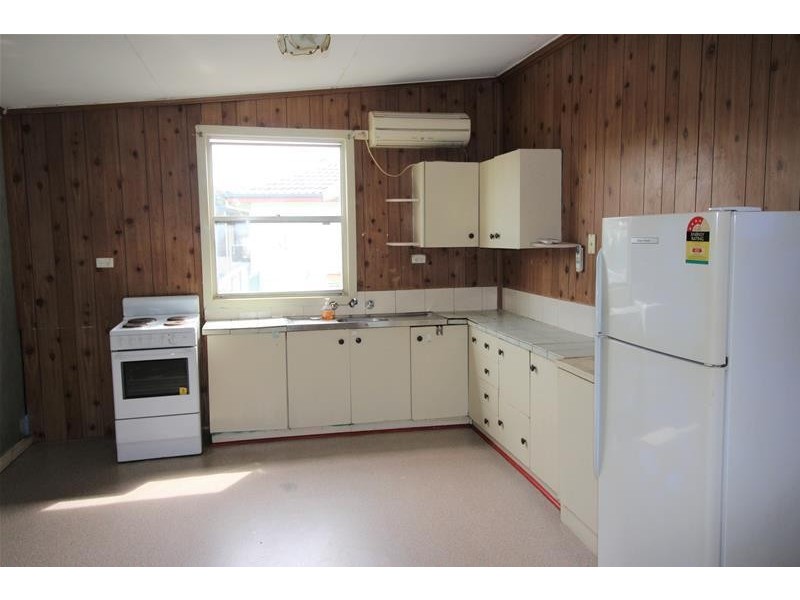 66 Government Road, Weston NSW 2326