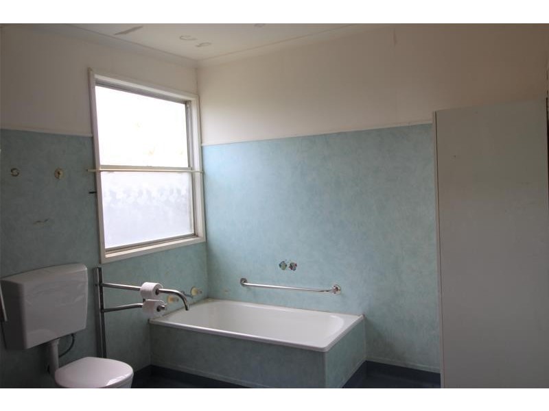 66 Government Road, Weston NSW 2326