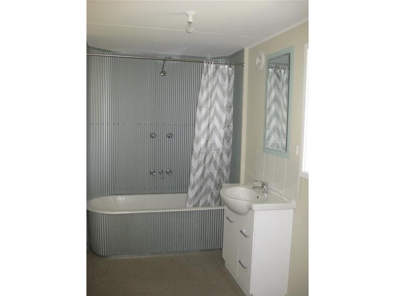 32 Fourth Street, Weston NSW 2326