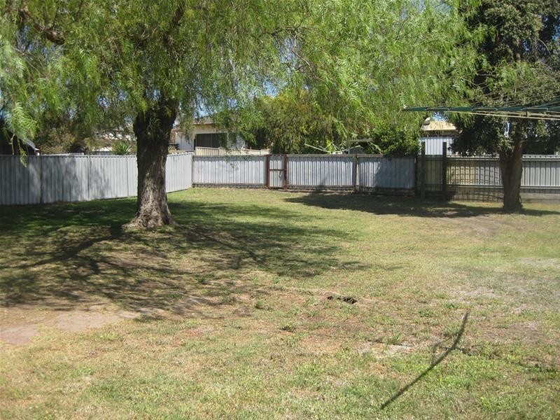 32 Fourth Street, Weston NSW 2326