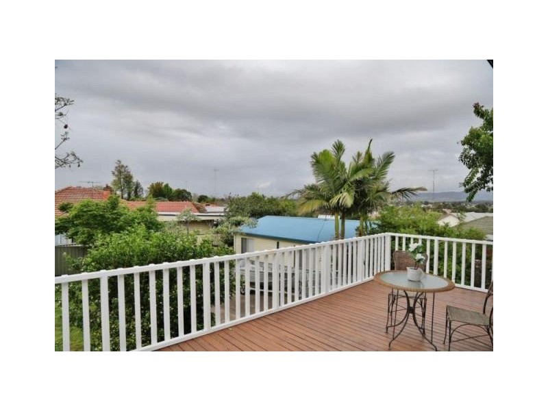 13 Cooper Street, Cessnock NSW 2325